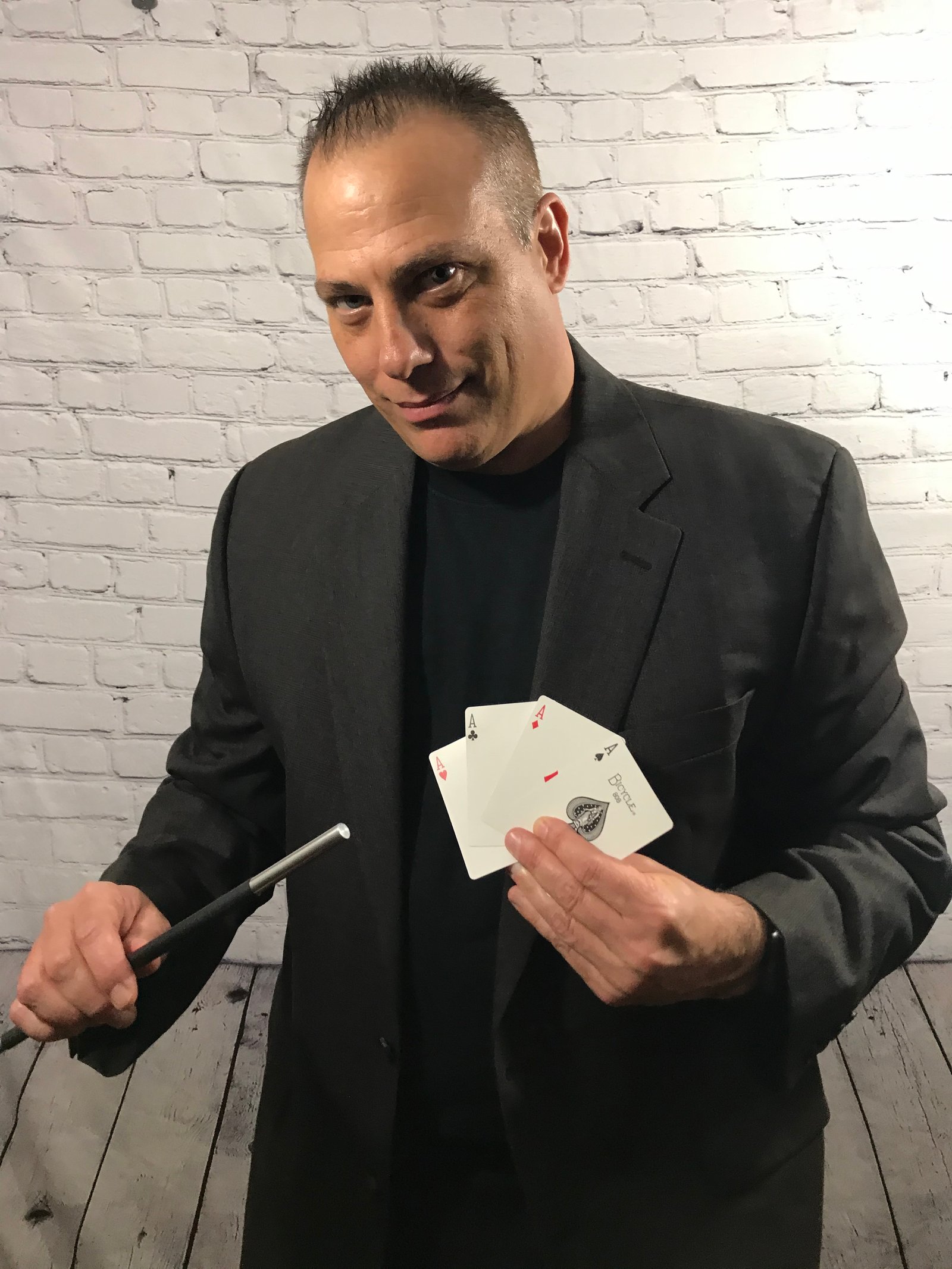 Holiday show with Santa and Mo Magic entertaining families